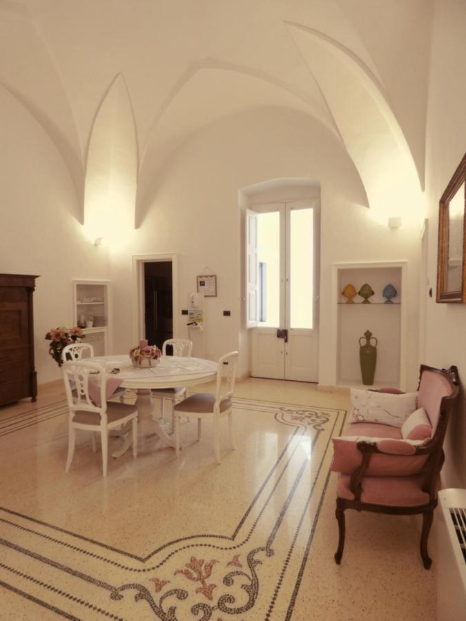 Palazzo Casto Relais Hotel Taviano Kültér fotó